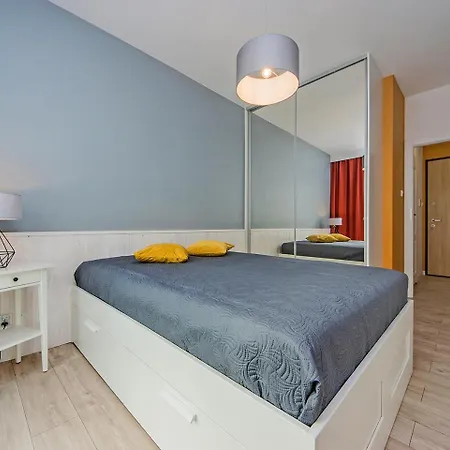 Zajezdnia Wrzeszcz -parking & Gym And Playground * Гданьск